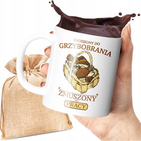 Nyomott Mintás Bögre Gombaölésre Született, Munkára Kényszerített Gomba Erdő