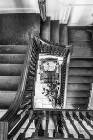 Poszter 61x91,5cm Fa lépcső a házban, Assaf Frank