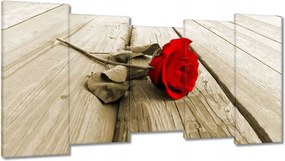 Vászonkép 150x80 Vörös rózsa a deszkákon