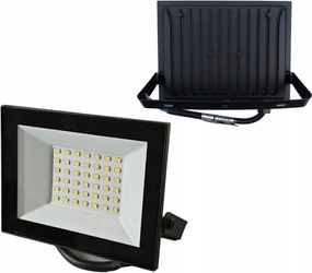 Led fényvető 30W 4000K 2700 lm IP65 Kültéri reflektor