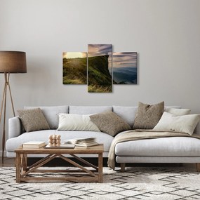 Egy nő képe a sziklán (90x60 cm)