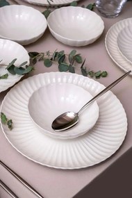 18 részes porcelán étkészlet