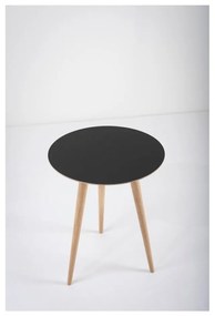 Arp tölgyfa tárolóasztal fekete asztallappal, ⌀ 45 cm - Gazzda