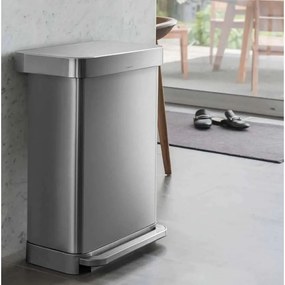 Rozsdamentes acél pedálos szemetes 45 l - simplehuman