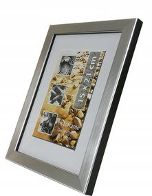 Titan műanyag képkeret 13x18 cm. lábbal (3422)