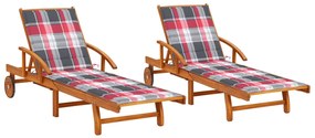 vidaXL 2 db tömör akácfa napozóágy párnákkal