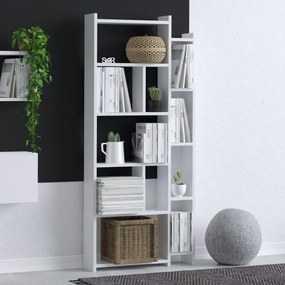 Nina White könyvespolc