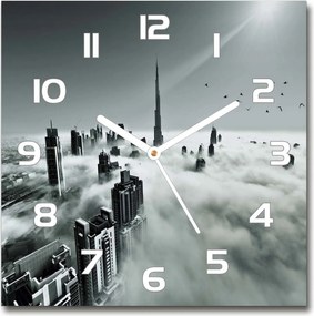 Négyzet alakú üveg falióra Köd Dubai felett 30x30 cm