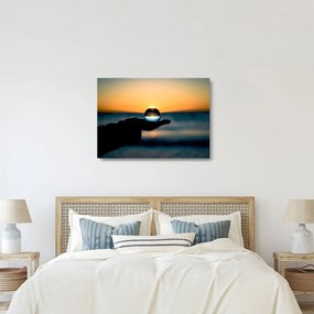 Üveggolyó a tenyérben (üvegen) (70x50 cm)