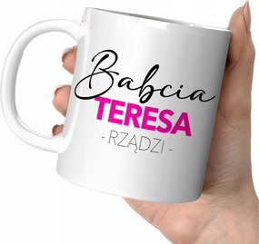 Bögre Nagymama Uralkodik Névvel Személyre Szabott Ajándék