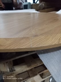 AKCIÓ Tölgy étkezőasztal fekete lábakkal TETIS 100x100 II. osztály