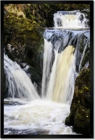 Poszterek keretben 40x60 Kaszkád