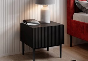 Nicole éjjeliszekrény készlet 46 cm - fekete / fekete lábak