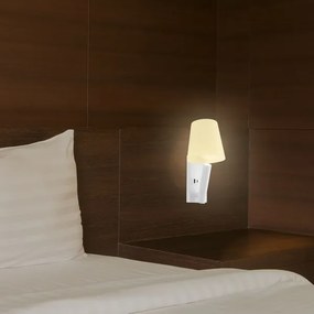 LED fali lámpa USB-porttal LED/2W/230V 3000K fehér