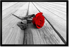 Poszterek keretben 60x40 Vörös rózsa a deszkákon