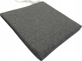 Székpárna pöttyökkel puha ülőfelület a konyha kertjébe