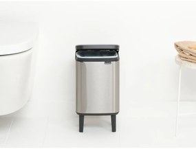 Matt ezüstszínű acél szemetes 4 l Bo Hi – Brabantia