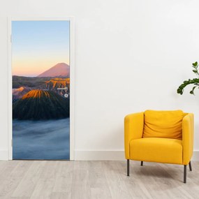 Falikép az ajtónál - Mount Bromo Indonéziában (95x205cm)