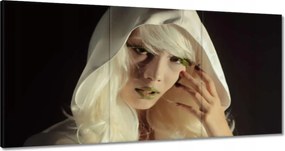 Vászonkép 180x90 Nő fehér kabátban