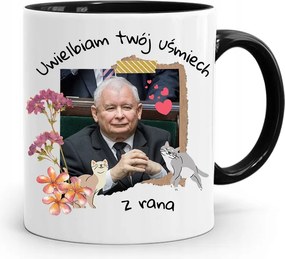 Bögre Fekete Vicces Pis Jaroslaw Kaczynski nyomott mintával