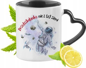 Fekete bögre szív alakú füllel óvónőnek ajándékba