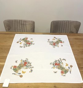 Hímzett terítő szögletes barna virágok 85x85 cm TiaHome