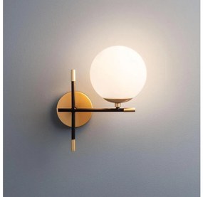 Redo 01-2944 - Fali lámpa ESSENTIAL 1xE14/28W/230V jobb