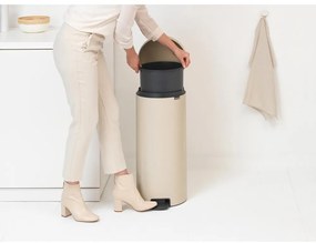 Bézs acél pedálos szemetes 30 l NewIcon – Brabantia