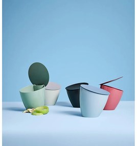 Fekete komposztálható hulladék gyűjtő 2,2 l Nordic black – Mepal