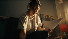 Bézs fotel Hooked – Karup Design