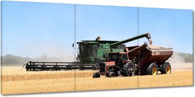 Képek 150x70 Kombájn az aratás során