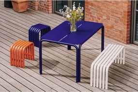 Bézs fém kerti pad Nokk – noo.ma