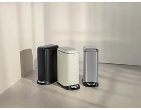 Krémszínű acél pedálos szemetes 12 l Design – Wenko