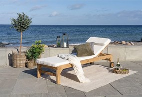 Andorra kerti napozóágy