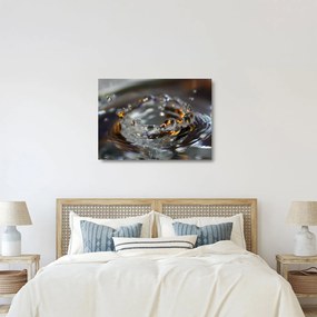 Vízcseppekből készült karkötő képe (üvegen) (70x50 cm)