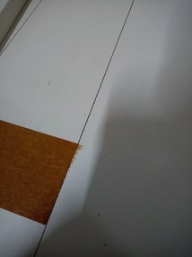 AKCIÓ Fehér étkezőasztal sonoma tölgy dekorral MADO 120x80 II. osztály