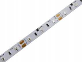 Led Szalag 12V DC Szín Zöld 4,8W méter IP20 8mm 300 Smd 2835 Opticon