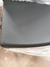 AKCIÓ Fekete műanyag szék PAGI II. osztály