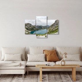 A hegyekben lévő tó képe (90x60 cm)