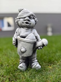 Kerti figura Láda, Troll öntözőkannával t beton kerti díszek