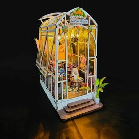 2Kids Toys - Mini kertiház 2xAAA elemmel