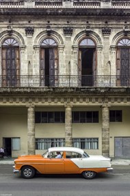 Poszter 20x30cm Antik autó a Havanna utcában, Assaf Frank