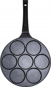 Tojás serpenyő palacsinta pancakes ültetett tojás szemekkel