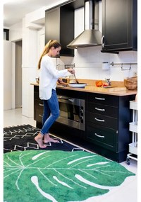 Sötétzöld mosható kézi szövésű pamut gyerek szőnyeg 120x180 cm Monstera Leaf – Lorena Canals