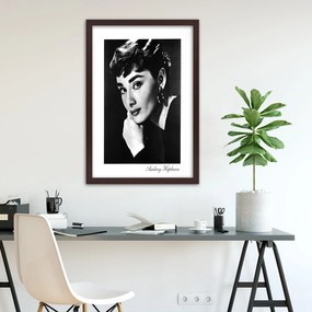 Gario Poszter Audrey Hepburn portréja A keret színe: Természetes, Méret: 70 x 100 cm