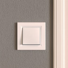 Nova váltókapcsoló 10A 250V 106 fehér kerettel