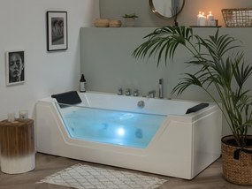 Fehér whirlpool masszázskád LED világítással 174 x 79 cm SAMANA Beliani