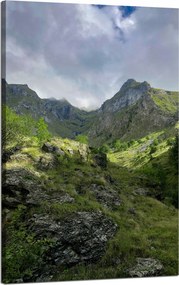 Vászonkép Természet Körbenőtt hegyek 50x80 cm