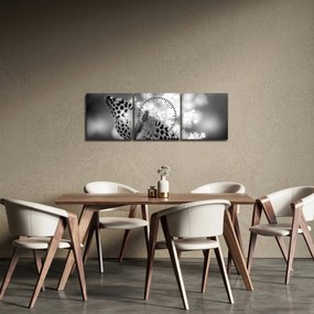 Kép - Részlet egy virágot beporzó pillangóról (órával) (90x30 cm)