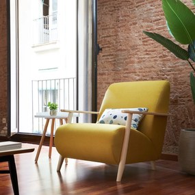 Bruk fehér tárolóasztal fa lábakkal - Kave Home